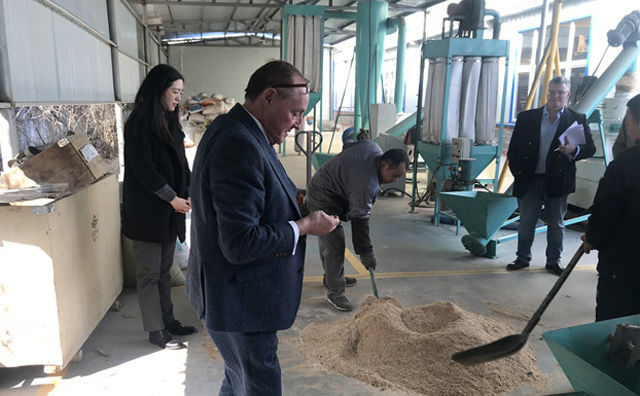 英國SEC定制的生物質(zhì)顆粒機(jī)生產(chǎn)線成功交付 英國SEC定制的生物質(zhì)顆粒機(jī)生產(chǎn)線成功交付