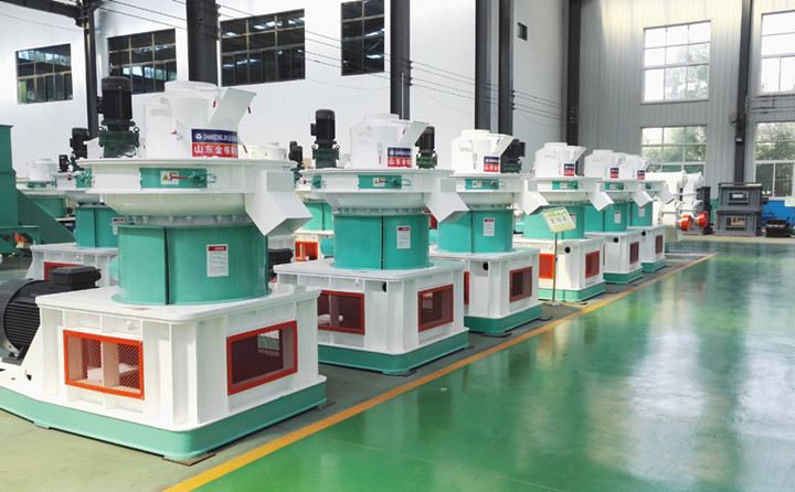 山東金格瑞秸稈顆粒機(jī)展示圖 山東金格瑞秸稈顆粒機(jī)展示圖