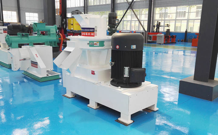 玉米秸稈顆粒機能清潔取暖