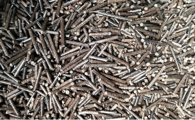 遼寧秸稈從污染源到清潔的秸稈顆粒機顆粒燃料