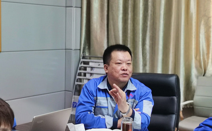 金格瑞總經(jīng)理孫寧波做了2020年1-9月份的銷售數(shù)據(jù)及銷售情況的報(bào)告