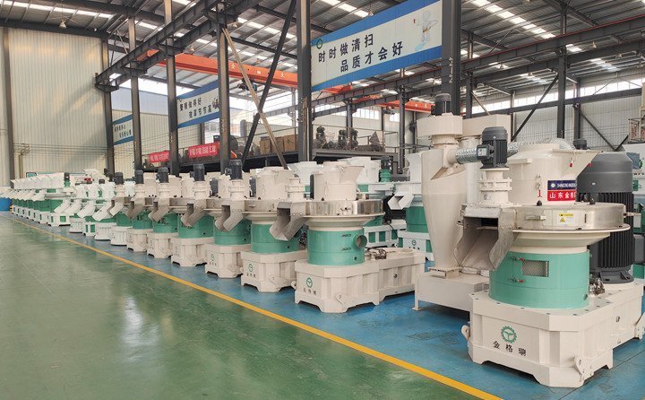 秸稈處理設(shè)備 秸稈顆粒機(jī) 秸稈處理設(shè)備 秸稈顆粒機(jī)